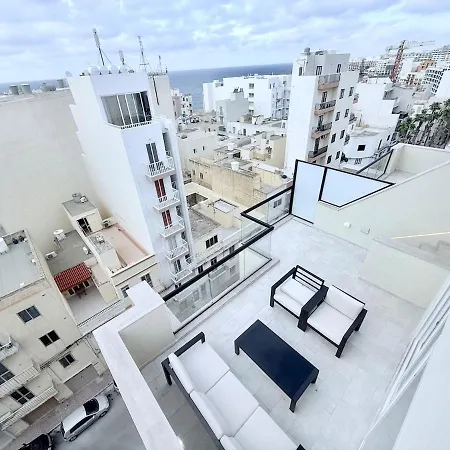 The Bugibba Penthouse! Apartment